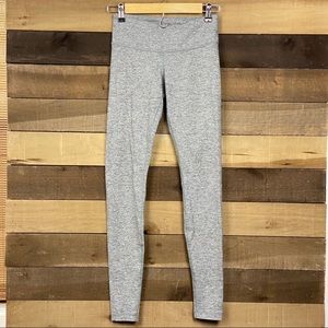 Lululemon Women’s Gray Leggings 4